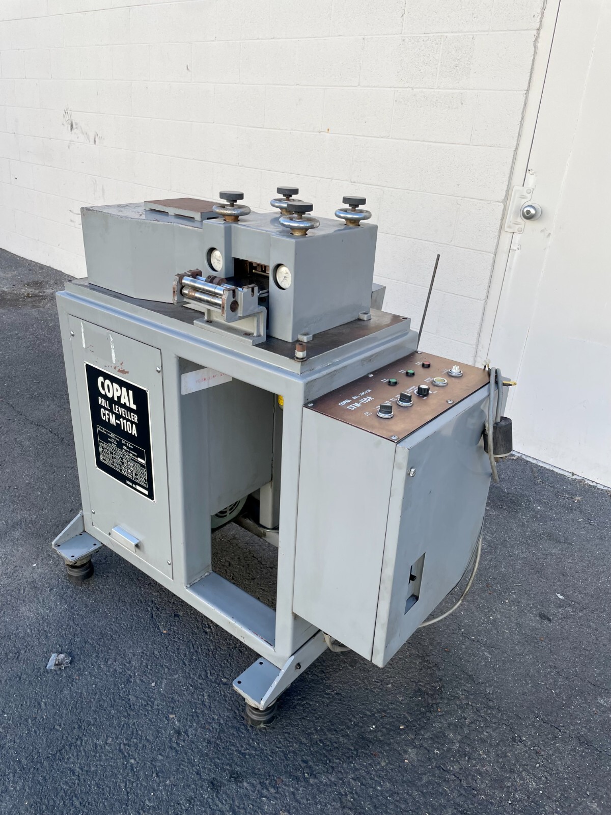 Copal #CFM-110A, Roll Leveller, High Speed Straightener - Image 2