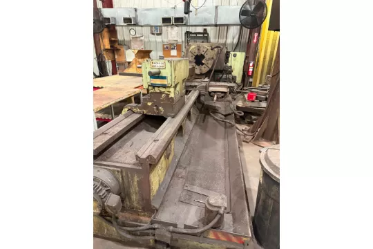 32.5" x 120" Lodge & Shipley #2XE3220WHD Superturn hollow spindle extra heavy duty oil country lathe - Image 3