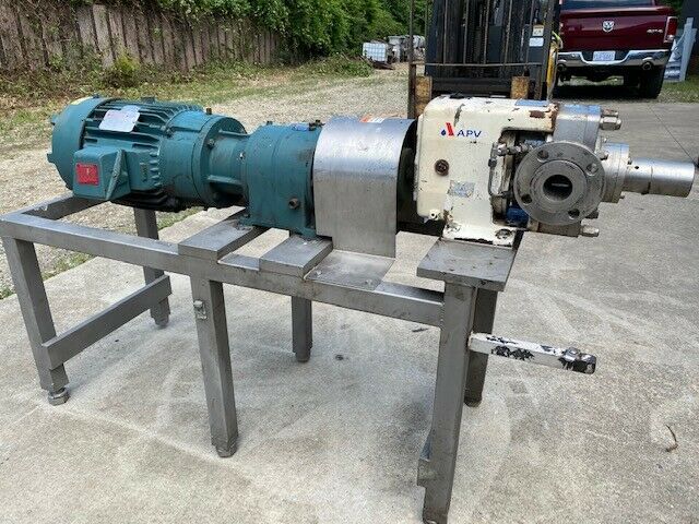80 psig, APV Crepaco #M-3L/052/5.5 pump, 7.5 HP Reliance motor - Image 2
