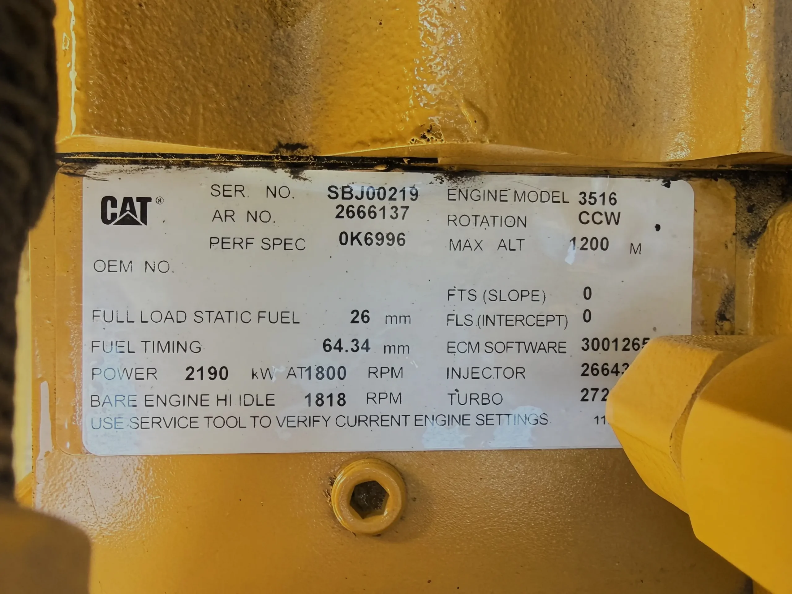 2000 KW Caterpillar #3516C, diesel generator set, 277/480 Volts, 3-phase, 141 hours, 1800 RPM, sound - Image 3