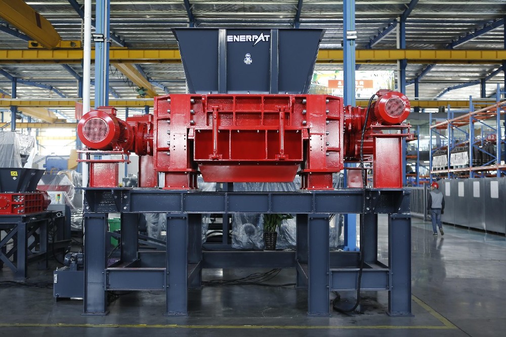 Enerpat #MSC-E1300, Industrial shredder, Four-Shaft/quad Shredder, Heavy Duty for E-Waste & Metal, Never Used - Image 1