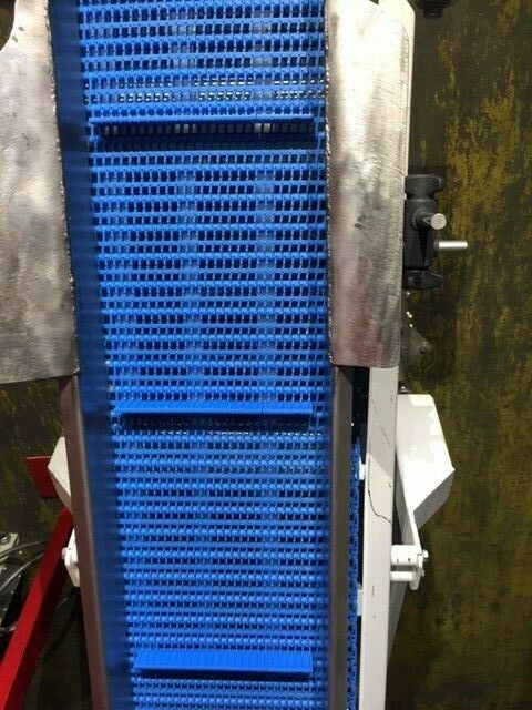 12" wide x 10' long, Smalley, portable inclined cleated belt conveyor, adjustable side guides - Image 8
