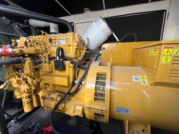 300 KW Caterpillar #D300GC, diesel generator set, 277/480 Volts, 3-phase, 480 HP @ 1800 RPM, C9 engine, Tier - Image 7
