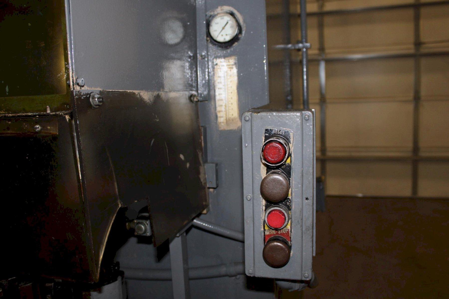 10 Ton, Denson, hydraulic press, 12" stroke, 30" daylight, 10" throat, 3.625" cylinder bore, 2.5" ram - Image 9