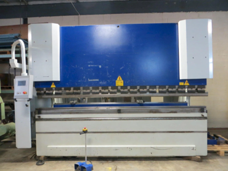 250 Ton, Primeline #S250B12, CNC servo hydraulic press brake, 12' overall, 124" between housing, 2016 - Image 1