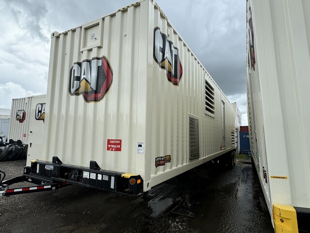2000 KW Caterpillar #XQ2000, Diesel Generator Set, EMCP 4.4 control panel, 1200-gallon fuel tank, 1800 RPM - Image 1