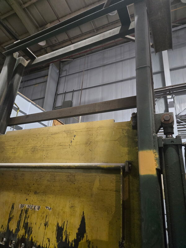 Custom, Hydraulic Guillotine Rubber Bale Cutter, 86" blade width, 60" daylight under blade, 25 HP, 460 Volt - Image 6
