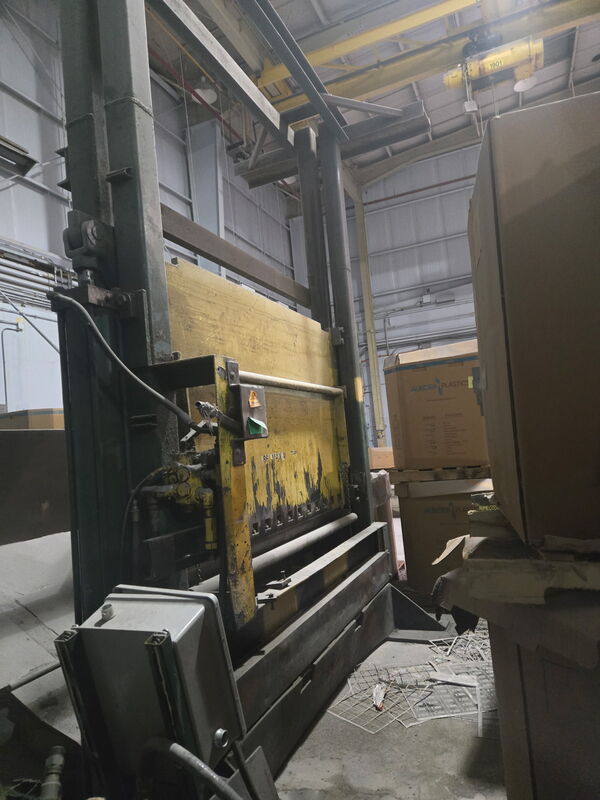 Custom, Hydraulic Guillotine Rubber Bale Cutter, 86" blade width, 60" daylight under blade, 25 HP, 460 Volt - Image 7