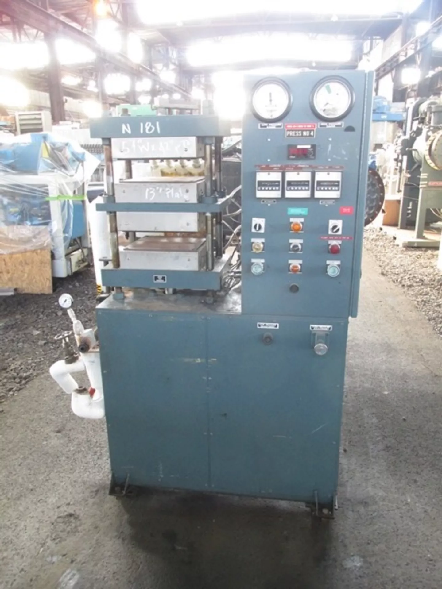 30 Ton, Wabash #30-1212-4STMBX, 4-Post Hydraulic Lab Press, 12" x 12" steam heated/water cooled platens - Image 6