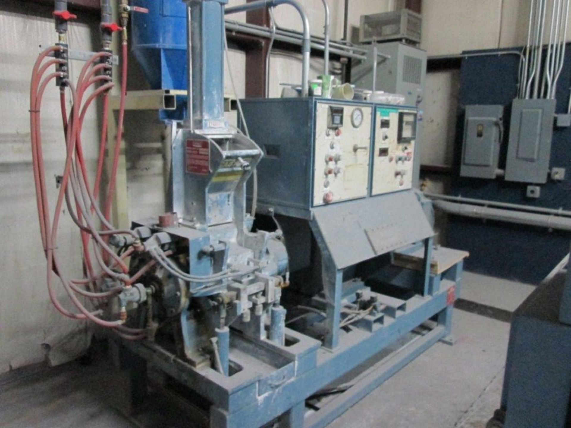 Farrel #OOC-4.6L, Lab Banbury Mixer, 4.6 Liter, 40 HP General Electric DC drive, 1750 RPM, 480 Volt - Image 3