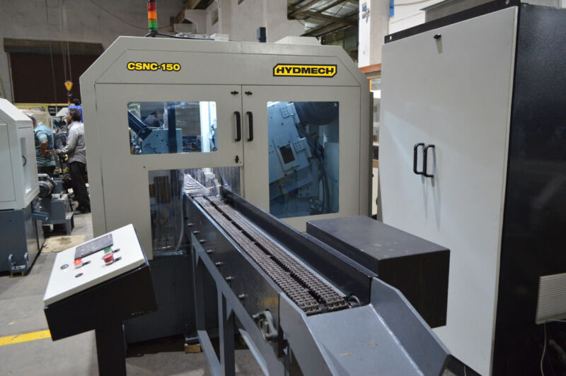 6" Hydmech #CSNC-150, Carbide Circular Cold Saw, 18" x 0.1" kerf Blade Size, 10'-20' L Bar Stock, 0.8"-39" - Image 4