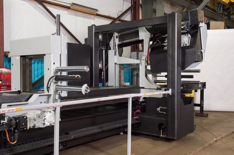 20" x 22" Hydmech #H-22A-120, Automatic Horizontal Long Bar Feed Band Saw, 2" x 270" Blade, 35" H Tall - Image 3