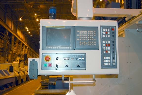 40" x 236" Microcut #BNC4000x6M, Fanuc OiTD, 8-pos.turret, (2) steadies, 2015, #24724 - Image 5