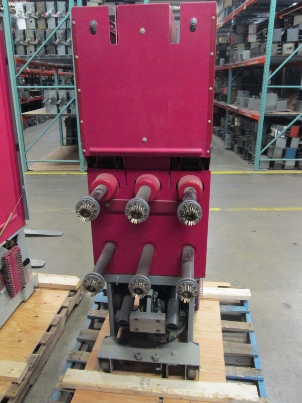 1200 Amps, Allis-Chalmers, MA-350C-1, 4.76KV, electrically operated, drawout - Image 3