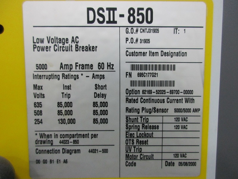 5000 Amps, Square D, DSII-850, electrically operated, drawout, 120 VAC - Image 2
