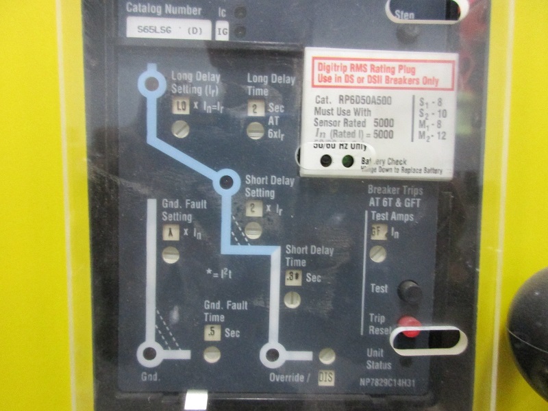 5000 Amps, Square D, DSII-850, electrically operated, drawout, 120 VAC - Image 3