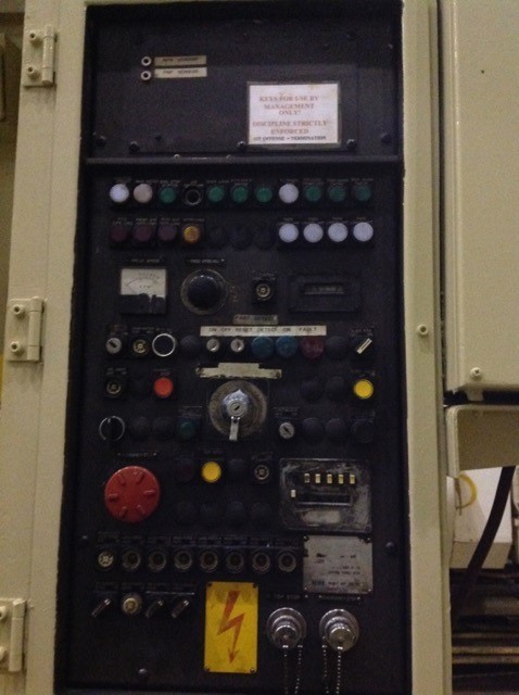 220 Ton, Komatsu #E2T-200N, Eccentric Gear 2 Pt Stainless Steel Press, 15" stroke, 17.72" die height, air - Image 7