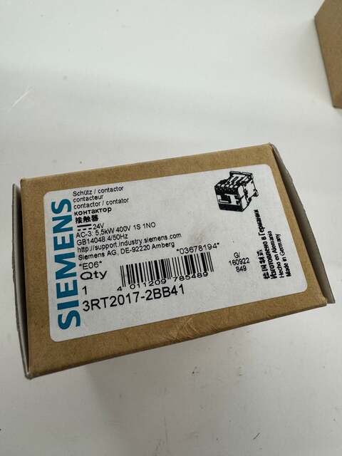 Siemens Power Contactor 3RT2017-2BB41 m01041 - Image 2