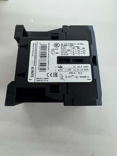 Siemens Power Contactor 3RT2017-2BB41 m01041 - Image 3