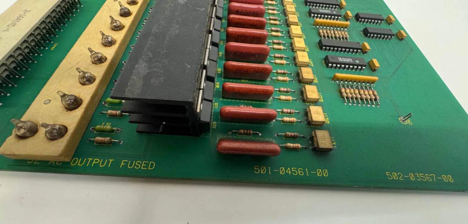 Giddings & Lewis 32 Output Board 501-04561-00 - Image 4