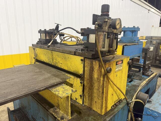 24" x .09" Dallas #DRFEX-424, motorized coil straightener, 7 rolls, adjustable height base, PLC Control - Image 6