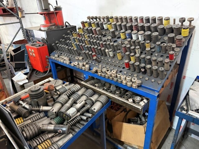 Amada, misc. turret tooling, punches, dies & guide assemblies - Image 3