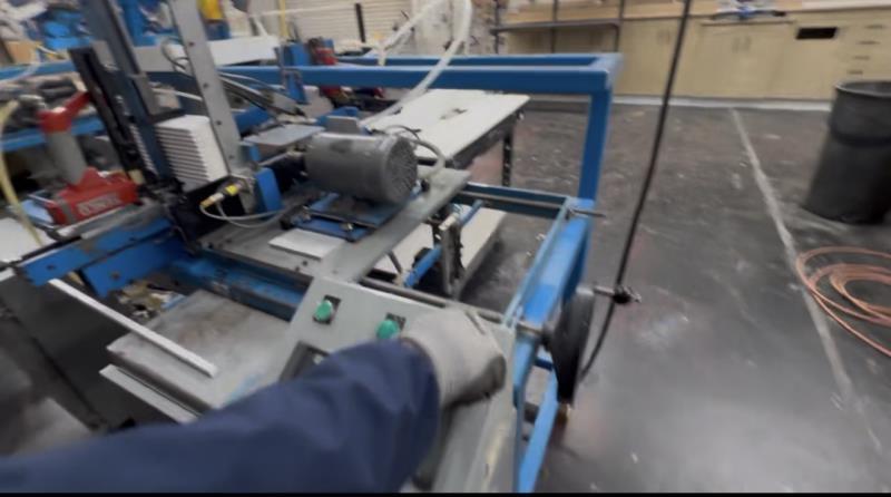 Giddings & Lewis Technologies #LPS-36, Louver Production Machine w/ Custom Jig, 2-1/2" to 4-1/2" louver - Image 9