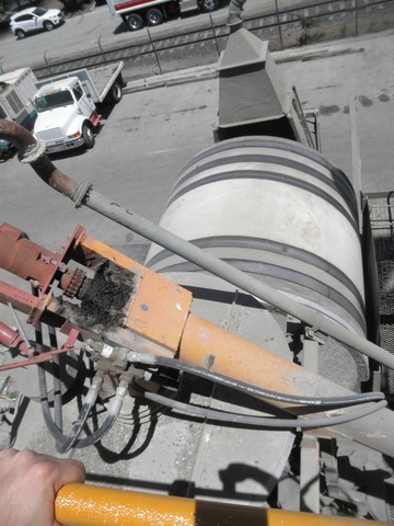 Rotary tumble mixer, spirals, Carbon Steel, hopper feed, 80" x 150" - Image 4