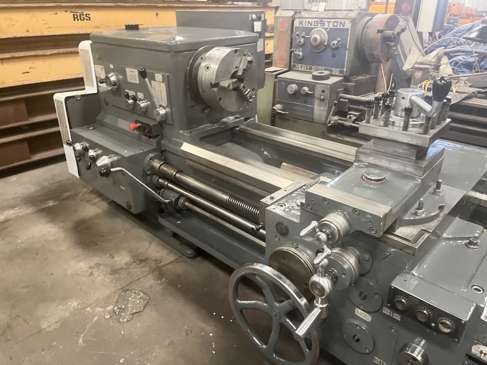 27.5" x 118" Ryazan #1M63N, engine lathe, 3-jaw 12" chuck, rapid traverse, power compound, 1991 - Image 6