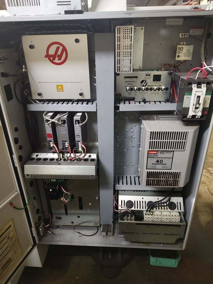 Haas #ST-20SS, CNC Lathe, 2-Axis, 31.8" Swing, 21" Machining length, 8" Chuck, 2" Bar, 10" Turning diameter - Image 5