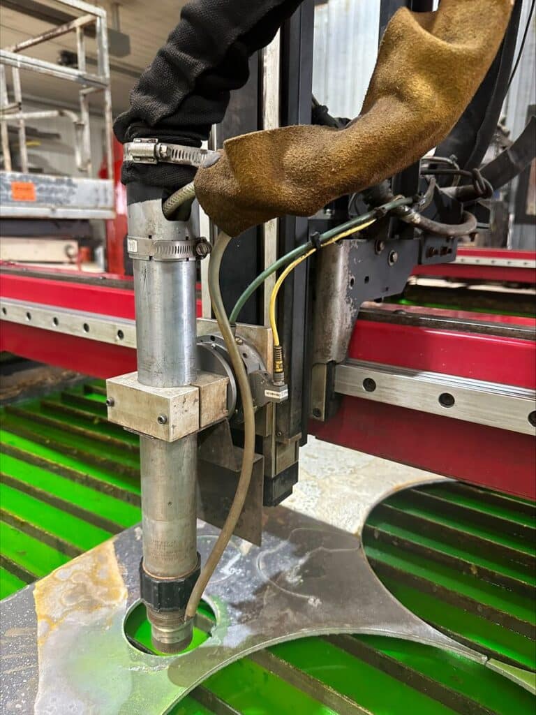 Lincoln #Torchmate-X, dual gantru CNC plasma system, 5' x 26' table, Torchmate CAD & Torchmate Driver - Image 7