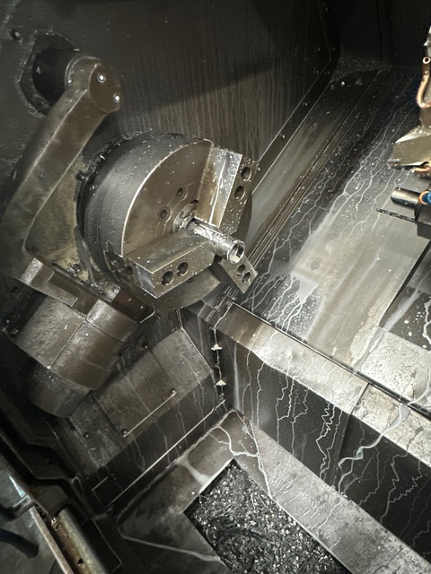 Mazak #Quick-Turn-30, CNC Lathe, 2-Axis, 20.8" Swing, 39.8" Machining length, 12" Chuck, 2.7" Bar, 12.6" - Image 2