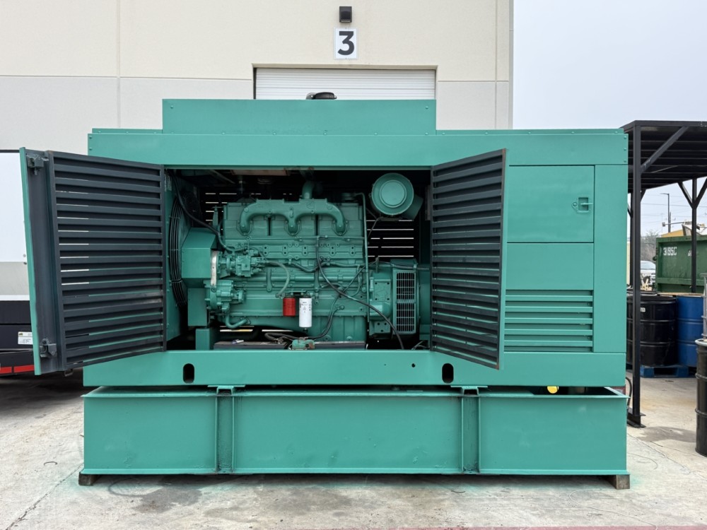 200 KW Cummins Onan #200DFBC, generator set, 244/480 Volts - Image 3