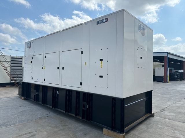 1000 KW Caterpillar #D1000GC, diesel generator set, 277/480 Volts, 3-phase, 1474 HP @ 1800 RPM, C32B engine - Image 2