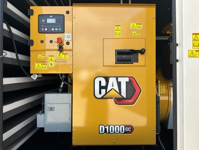 1000 KW Caterpillar #D1000GC, diesel generator set, 277/480 Volts, 3-phase, 1474 HP @ 1800 RPM, C32B engine - Image 8