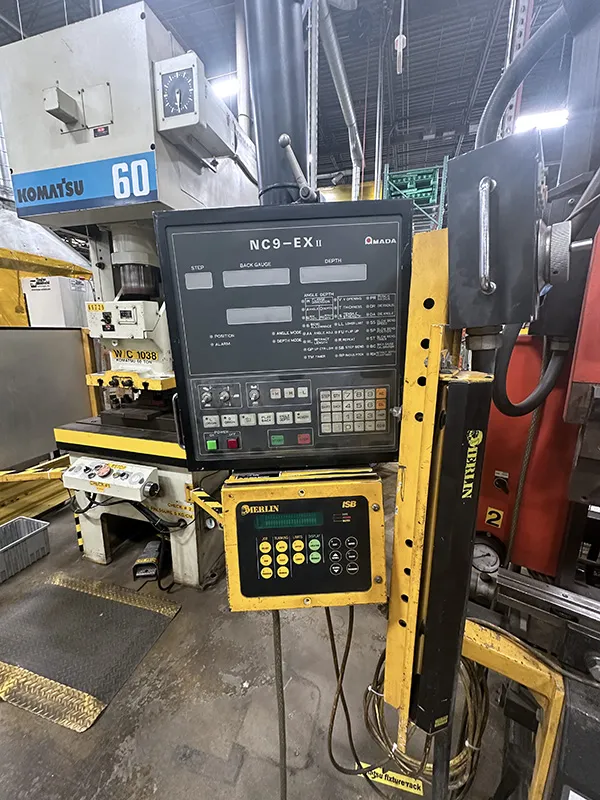 38 Ton, Amada #RG-35S, 4.1'OA, 40.2" between housing, 3.94" stroke, 7.88" throat, 14.58" open, 3-Axis, NC9 - Image 3