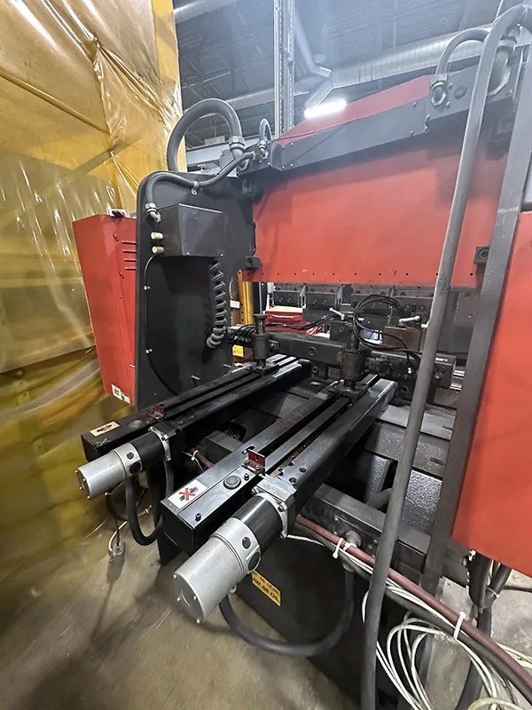 38 Ton, Amada #RG-35S, 4.1'OA, 40.2" between housing, 3.94" stroke, 7.88" throat, 14.58" open, 3-Axis, NC9 - Image 5