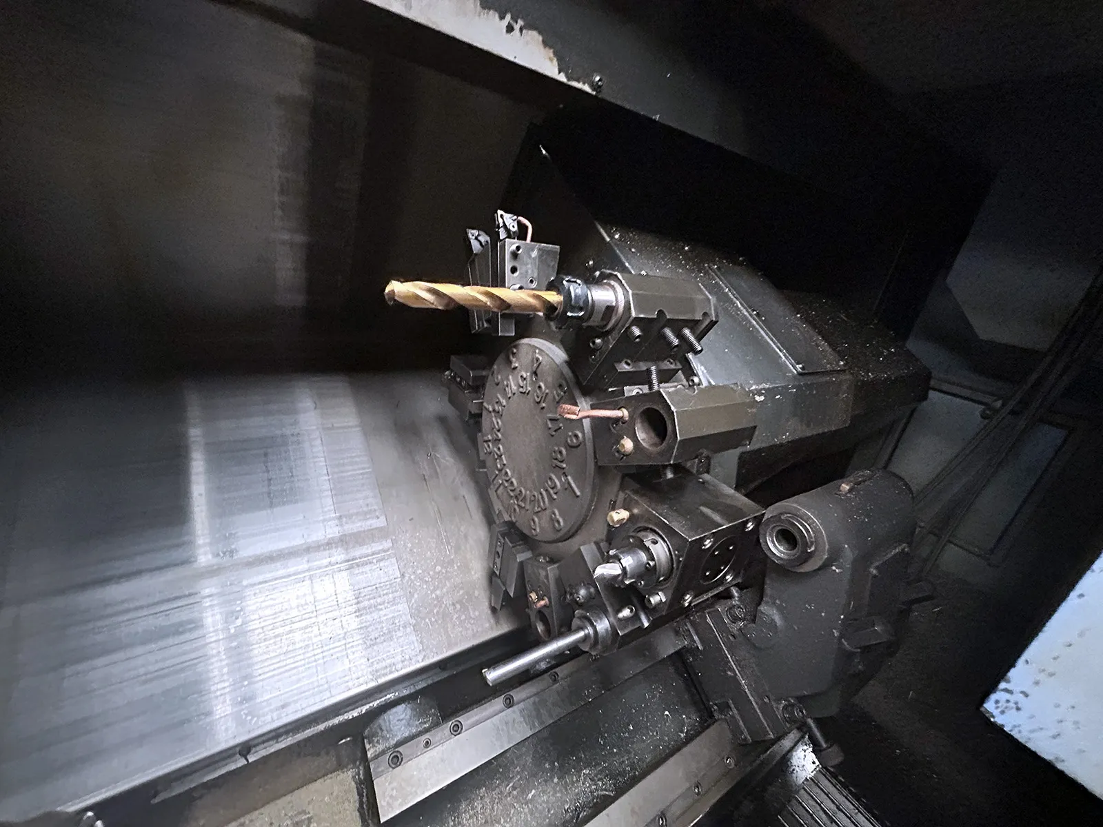 Daewoo Doosan #Lynx-220LMA, CNC lathe, 20" swing, 6.5" bar, 2" bar, 20" centers, 12 turret, 6000 RPM - Image 4