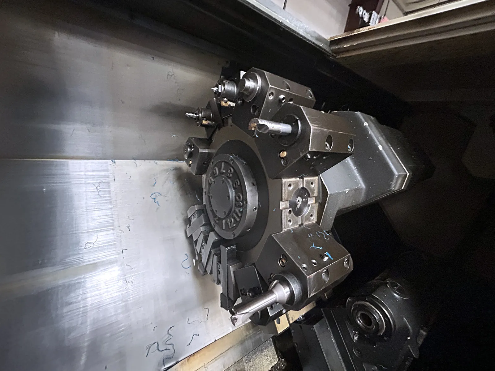 Daewoo Doosan #Puma-240MB, CNC lathe, 21.6" swing, 2.5" bar, 20 HP, A2-8, 12 turret, chip conveyor - Image 5