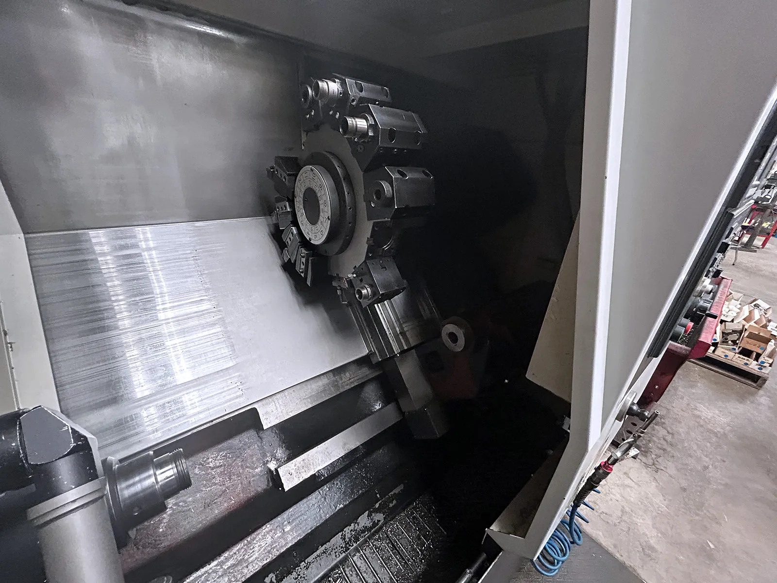 Samsung #SL-20BMC/500, CNC lathe, 20.1" swing, 8" chuck, 2.6" bar, 13.8" dia., 20" lgth, live tool - Image 4
