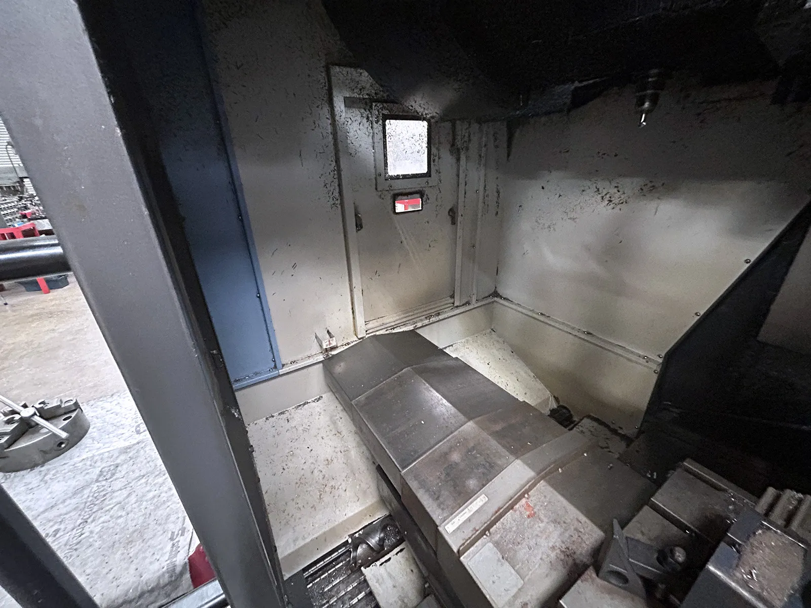 Daewoo Doosan #DNM-400, CNC vertical machining center, 30 automatic tool changer, 30" X, 17.8" Y, 20.1" Z - Image 5