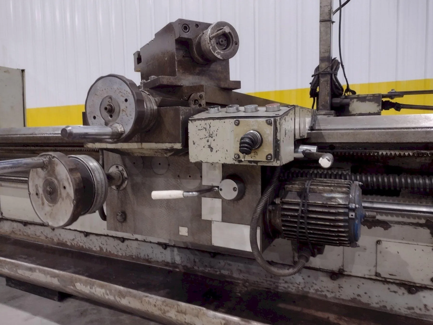25"/35" x 157" Hercules #SPM-630x4000, Engine Lathe, 4.1" Bore, 1250 RPM, 2 Steady rest, 1997 - Image 5