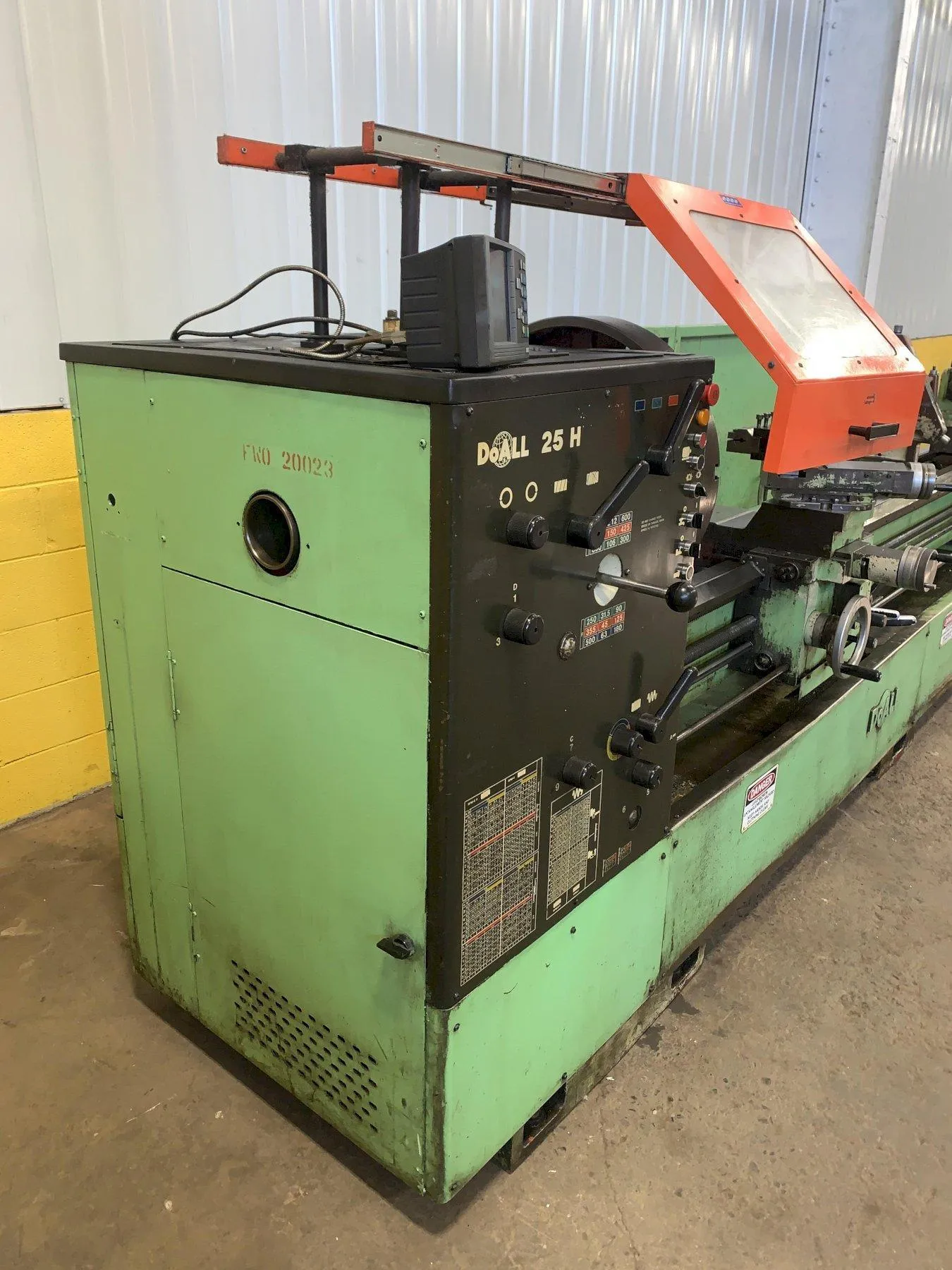 25" x 120" DoAll Romi #25H, Engine Lathe, 4.125" Hole diameter, 6" Steady rest, 15 HP, 1700 RPM - Image 6