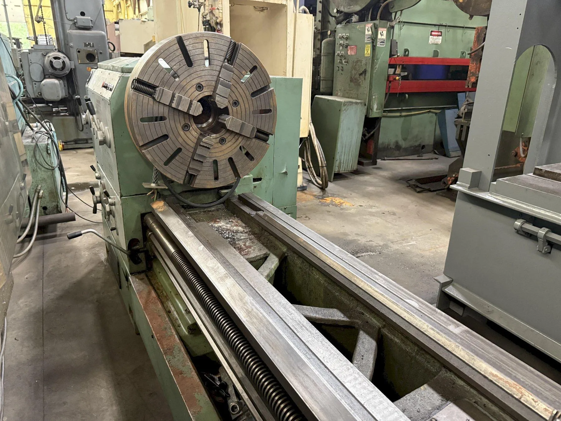 32" x 120" Timemaster #32/36"-x-120, Engine Lathe, 4.125" Spindle diameter, 23.75" 4-jaw chuck, 900 RPM - Image 4