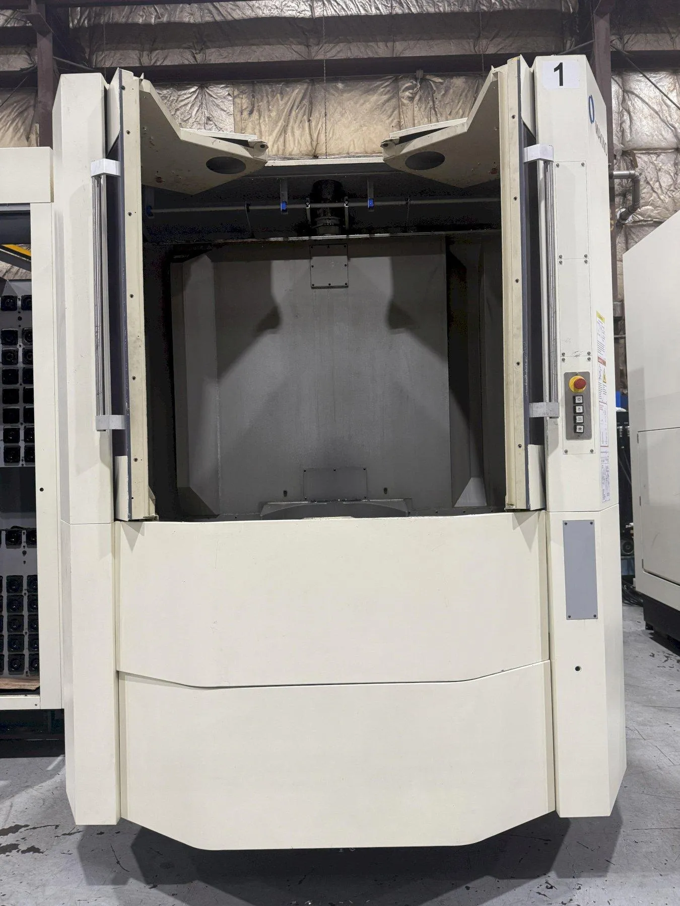 Makino #A81NX, CNC Horizontal Machining Center, 4-Axis, 35.4" X, 35.4" Y, 40.2" Z, 24.8" x 24.8" Pallet - Image 5