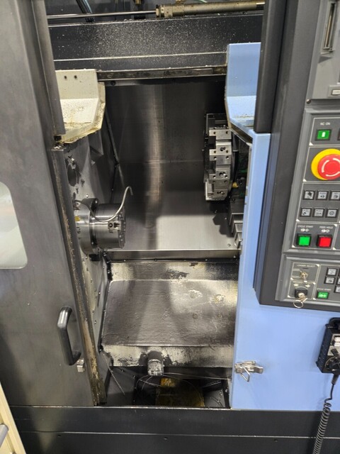 Daewoo Doosan #Lynx-220GL, CNC Lathe, 20.1" Swing, 12.6" Centers, 12.7" Machining length, 6" Chuck, 12.6" - Image 2