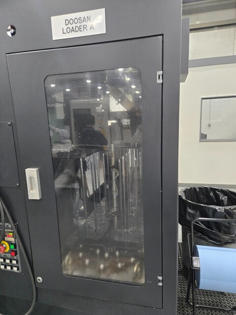 Daewoo Doosan #Lynx-220GL, CNC Lathe, 20.1" Swing, 12.6" Centers, 12.7" Machining length, 6" Chuck, 12.6" - Image 4