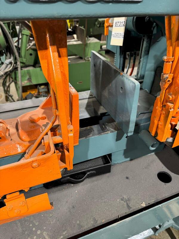 16" x 12" Wellsaw #1200, Semi-automatic Horizontal Bandsaw - Image 9