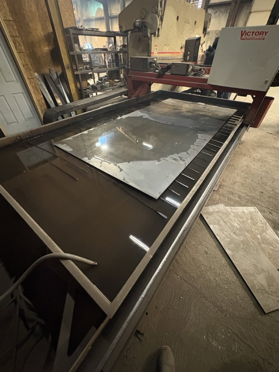 Victory #V610WU CNC Plasma, 6' x10' table, Hypertherm XPR300 & EDGE Connect, 2021 - Image 2