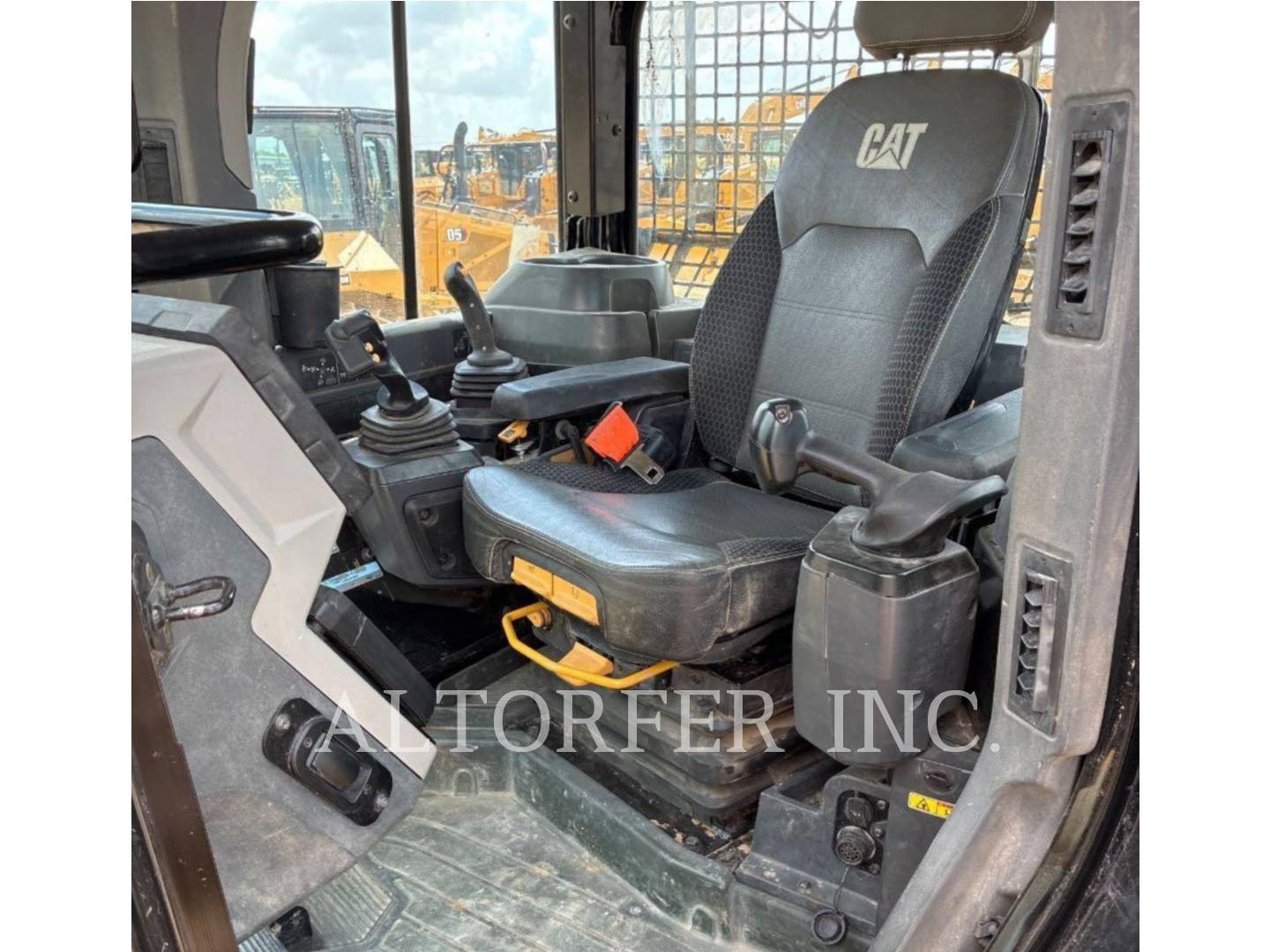 Caterpillar D6-20VPAT, 3631 hours, S/N: RDC00588, 2020 - Image 7